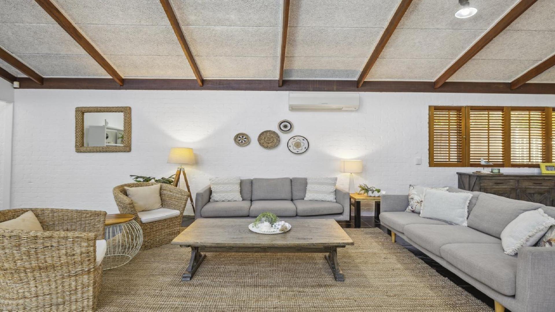 Diggers Surf House Holiday home Coffs Harbour